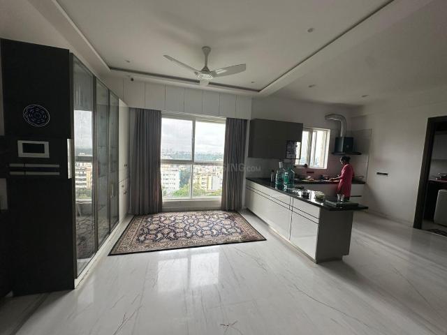 3 BHK Apartment in JP Nagar for resale Bangalore. The reference number is 16806387