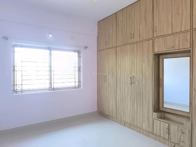 3 BHK Apartment in JP Nagar for resale Bengaluru. The reference number is 19989720