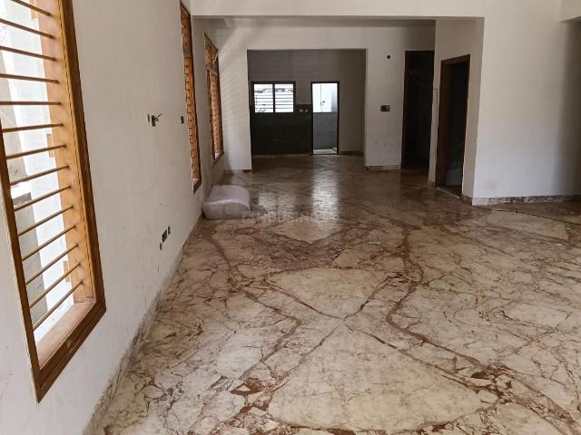 3 BHK Apartment in JP Nagar for resale Bengaluru. The reference number is 20300985