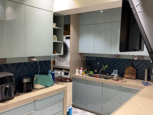 3 BHK Apartment in Juhu for rent Mumbai. The reference number is 15461147