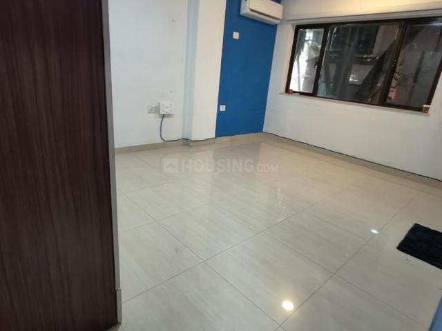 3 BHK Apartment in Juhu for rent Mumbai. The reference number is 18726494