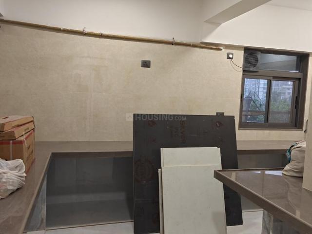 3 BHK Apartment in Juhu for rent Mumbai. The reference number is 19411482