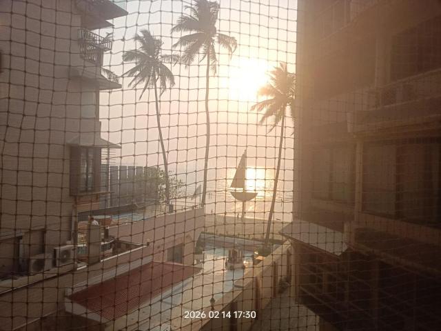 3 BHK Apartment in Juhu for rent Mumbai. The reference number is 19533017