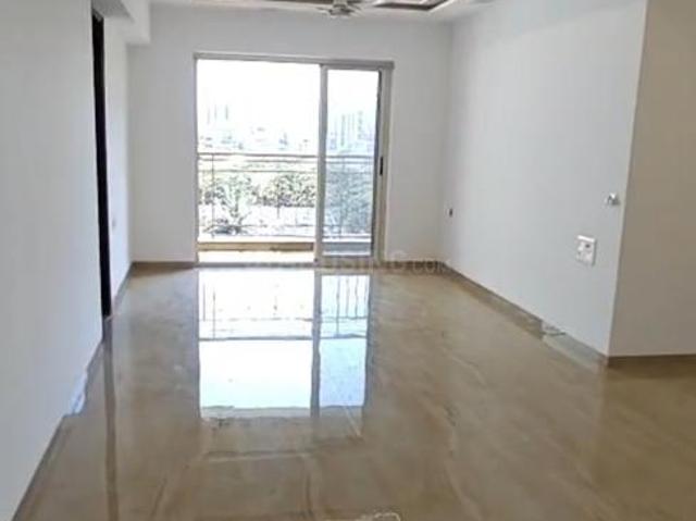 3 BHK Apartment in Juhu for rent Mumbai. The reference number is 19981316
