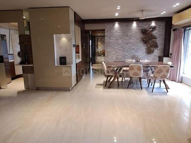3 BHK Apartment in Juhu for rent Mumbai. The reference number is 20535704