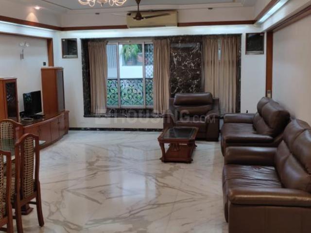 3 BHK Apartment in Juhu for rent Mumbai. The reference number is 20580453