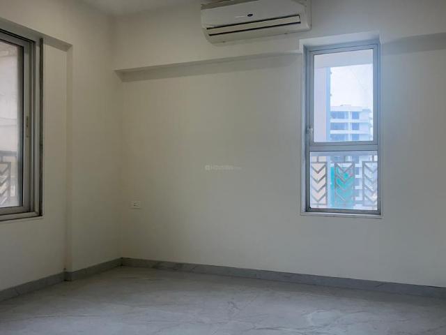 3 BHK Apartment in Juhu for rent Mumbai. The reference number is 20868562