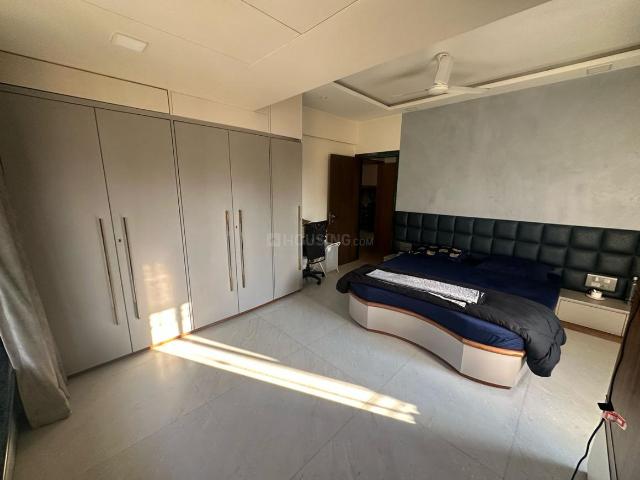 3 BHK Apartment in Juhu for resale Mumbai. The reference number is 14161260