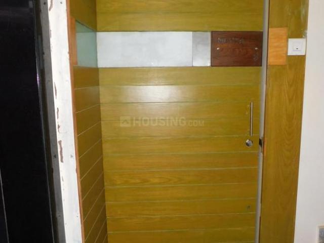 3 BHK Apartment in Juhu for resale Mumbai. The reference number is 15838397