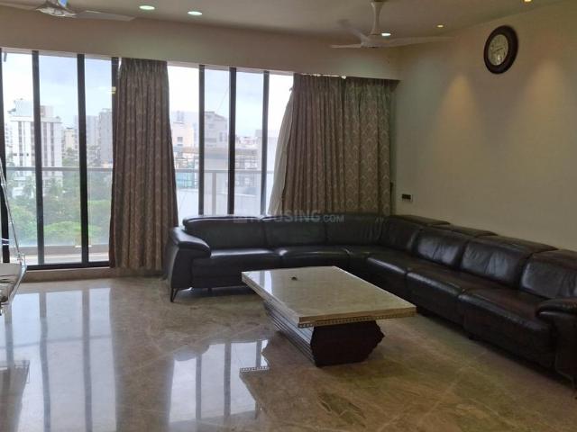 3 BHK Apartment in Juhu for resale Mumbai. The reference number is 18129354
