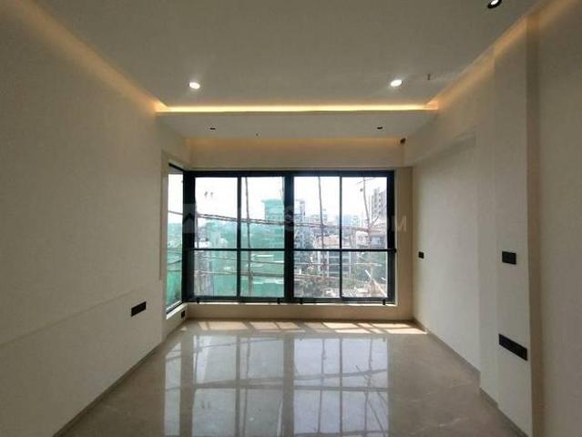 3 BHK Apartment in Juhu for resale Mumbai. The reference number is 19339168