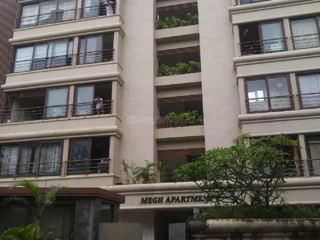 3 BHK Apartment in Juhu for resale Mumbai. The reference number is 20503985