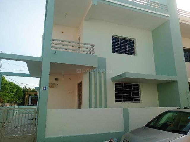 3 BHK Apartment in Om Nagar Society for rent Modasa. The reference number is 18686569