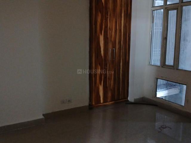 3 BHK Apartment in Omega IV for rent Greater Noida. The reference number is 19243175
