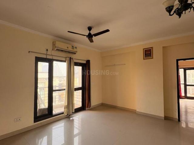 3 BHK Apartment in Omicron I for resale Greater Noida. The reference number is 19381871