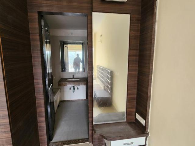 3 BHK Apartment in Omicron III Greater Noida for resale Greater Noida. The reference number is 16387559