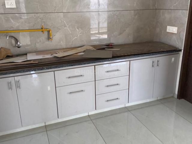 3 BHK Apartment in Ognaj for rent Ahmedabad. The reference number is 19615496