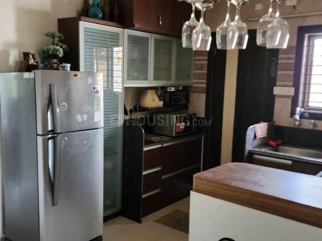 3 BHK Apartment in Old Padra Road for rent Vadodara. The reference number is 20320370