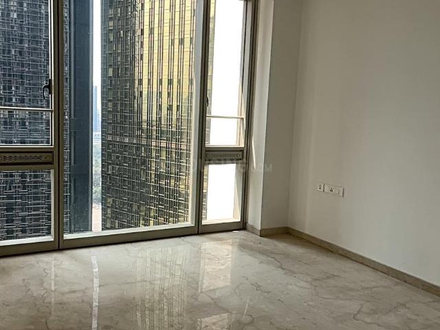 3 BHK Apartment in Lower Parel for resale Mumbai. The reference number is 18073729