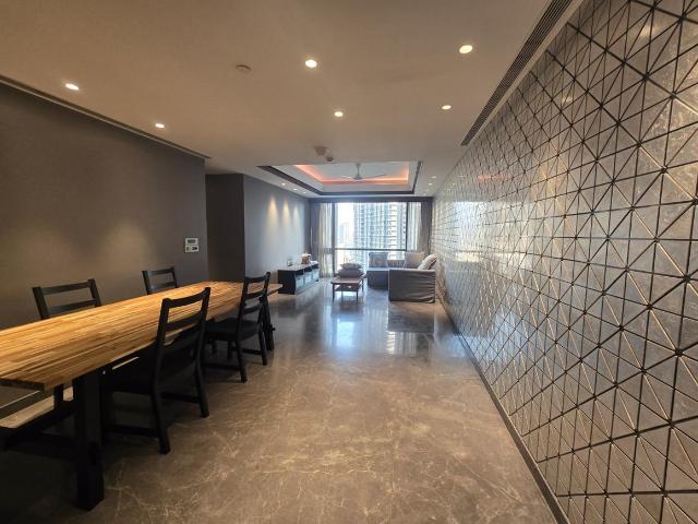 3 BHK Apartment in Lower Parel for resale Mumbai. The reference number is 19469255