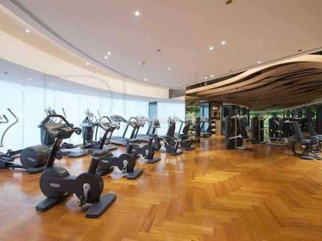 3 BHK Apartment in Lower Parel for resale Mumbai. The reference number is 20438103
