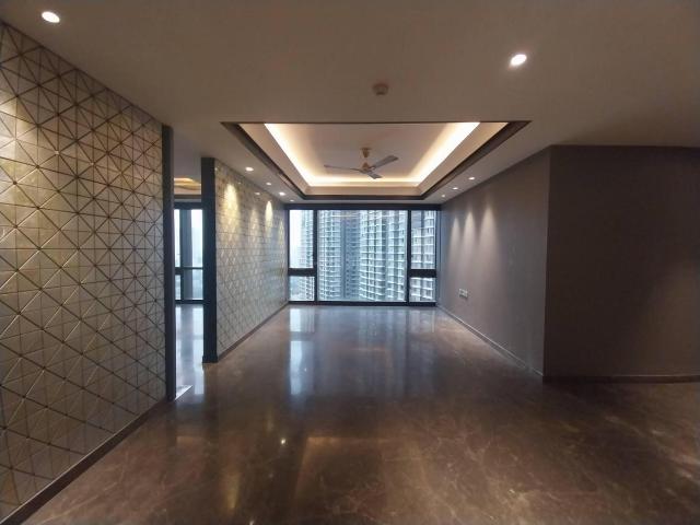 3 BHK Apartment in Lower Parel for resale Mumbai. The reference number is 20575672