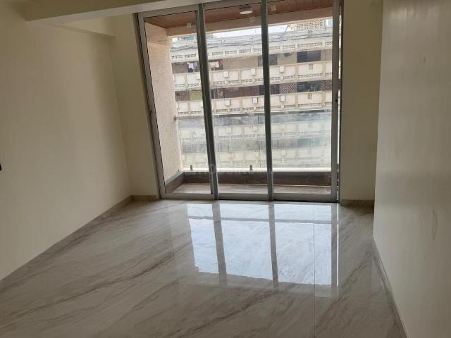 3 BHK Apartment in Lower Parel for resale Mumbai. The reference number is 20089814