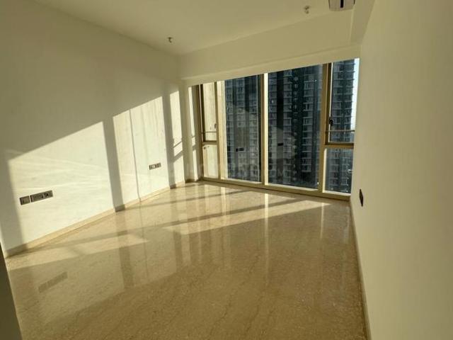 3 BHK Apartment in Lower Parel for resale Mumbai. The reference number is 20304053