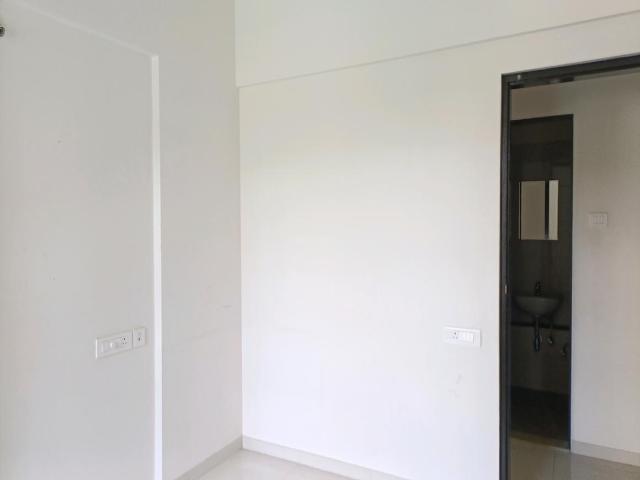 3 BHK Apartment in Lohegaon for rent Pune. The reference number is 19834483