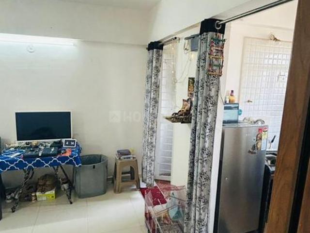 3 BHK Apartment in Lohegaon for rent Pune. The reference number is 20318307
