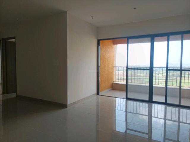 3 BHK Apartment in Loni Kalbhor for resale Pune. The reference number is 19890461
