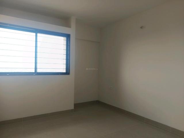 3 BHK Apartment in Loni Kalbhor for resale Pune. The reference number is 20484436