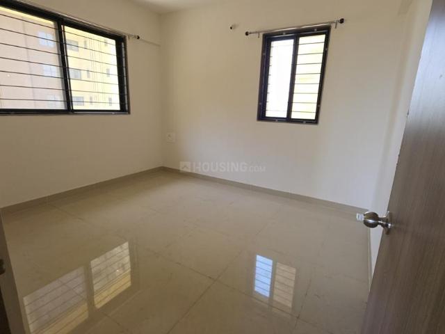 3 BHK Apartment in Loni Kalbhor for resale Pune. The reference number is 20824308