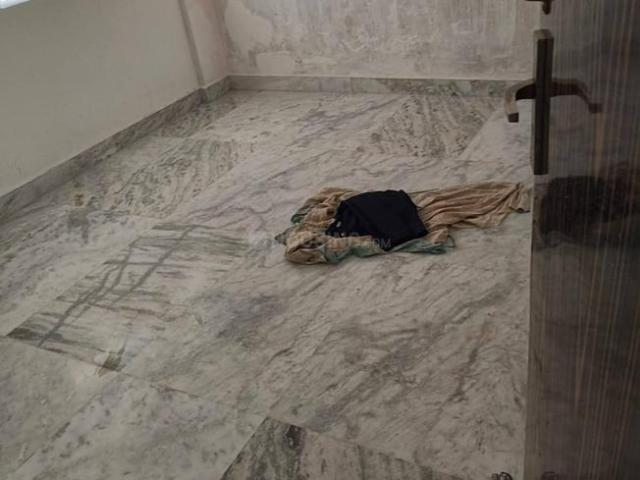3 BHK Apartment in Lake Gardens for resale Kolkata. The reference number is 20139739