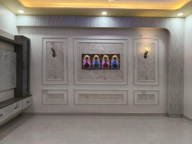 3 BHK Apartment in Lal Kuan for resale Ghaziabad. The reference number is 19528389
