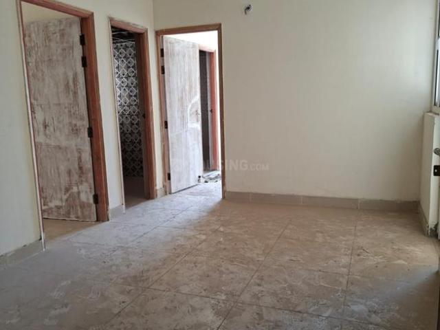 3 BHK Apartment in Lal Kuan for resale Ghaziabad. The reference number is 19962089