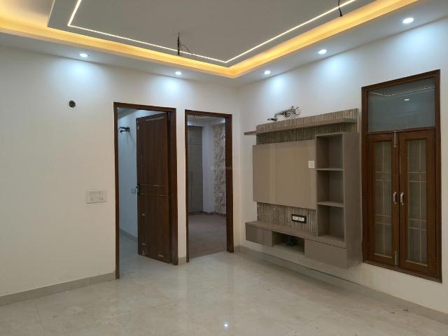 3 BHK Apartment in Lal Kuan for resale Ghaziabad. The reference number is 20590598
