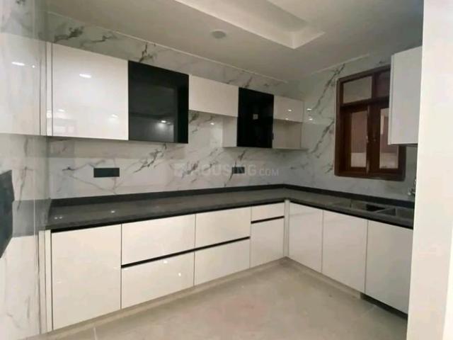 3 BHK Apartment in LDA Colony for rent Lucknow. The reference number is 20707332