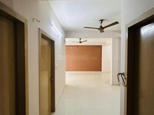3 BHK Apartment in Motera for rent Ahmedabad. The reference number is 19208459