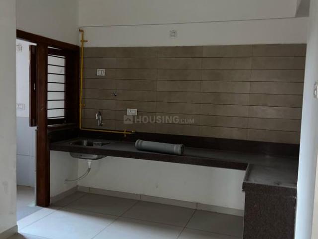 3 BHK Apartment in Motera for resale Ahmedabad. The reference number is 18801418