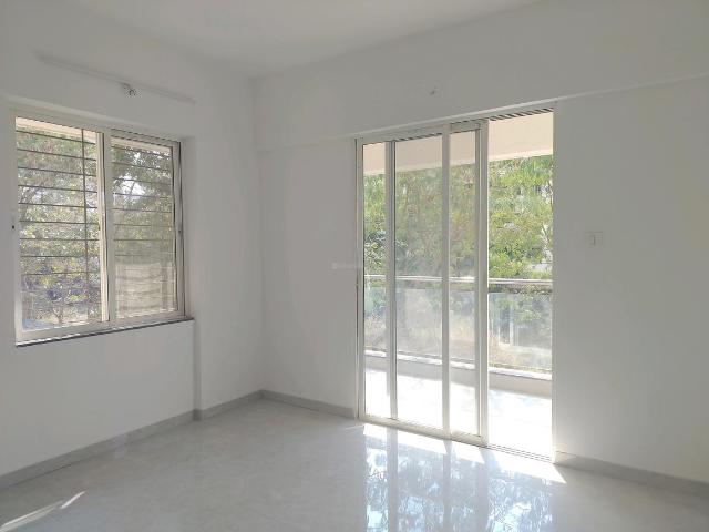 3 BHK Apartment in Mohammed Wadi for resale Pune. The reference number is 19495670