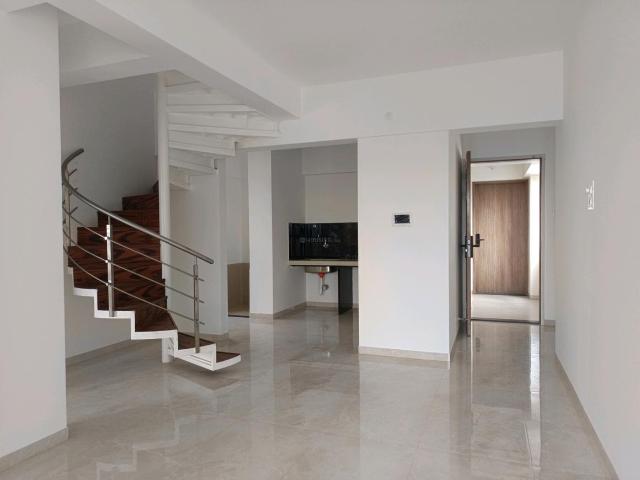 3 BHK Apartment in Mohammed Wadi for resale Pune. The reference number is 19561571