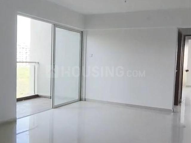 3 BHK Apartment in Mohammed Wadi for resale Pune. The reference number is 20561963