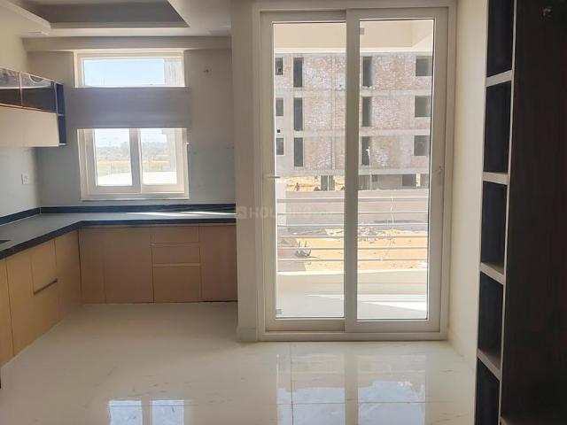 3 BHK Apartment in Mohanpura for resale NH 8 Jaipur. The reference number is 16694860