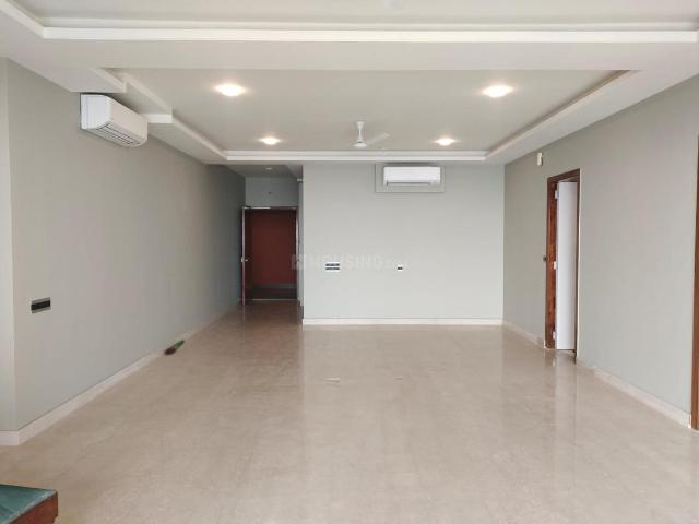 3 BHK Apartment in Mominpore for resale Kolkata. The reference number is 18339438