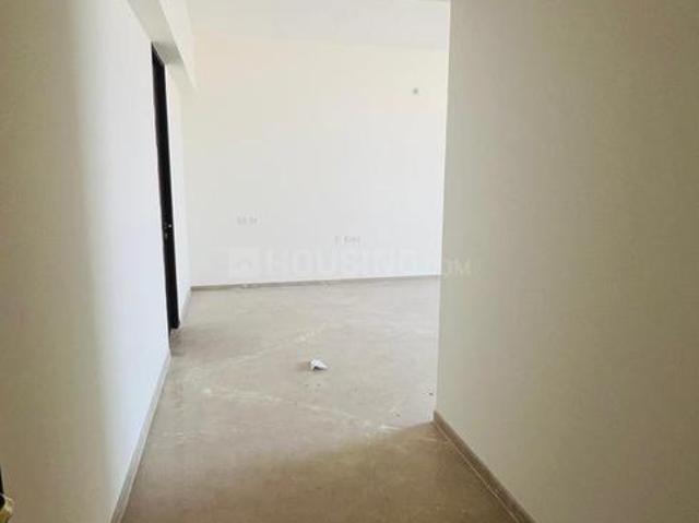 3 BHK Apartment in Mominpore for resale Kolkata. The reference number is 19505229