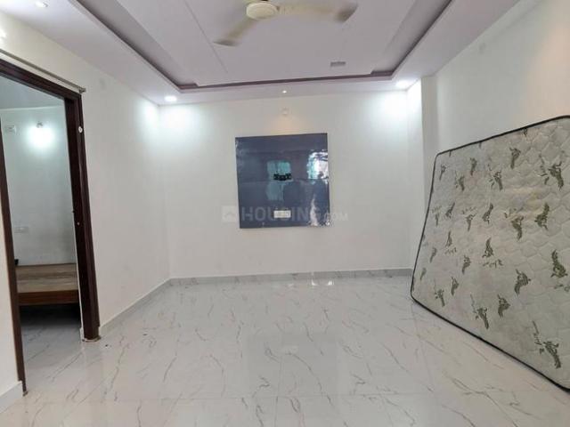 3 BHK Apartment in Moosapet for resale Hyderabad. The reference number is 19879281