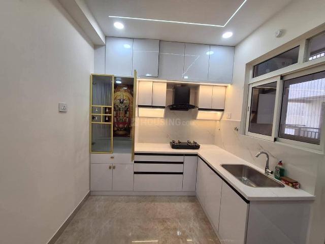 3 BHK Apartment in Moosapet for resale Hyderabad. The reference number is 19946017
