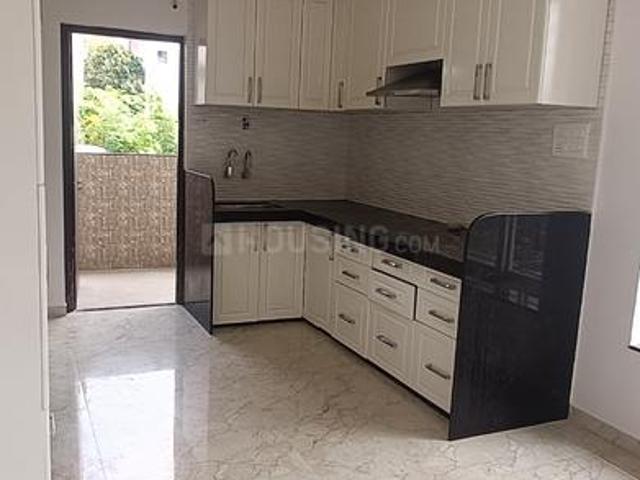 3 BHK Apartment in Mate Square for rent Nagpur. The reference number is 20036006