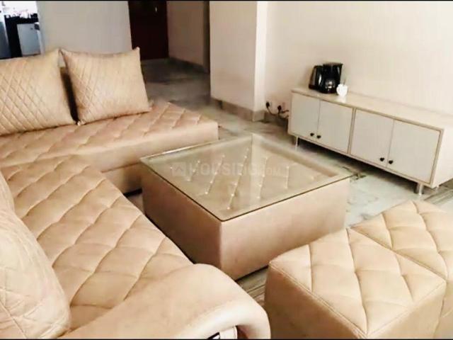 3 BHK Apartment in Mayur Vihar Phase 1 for rent New Delhi. The reference number is 20224885